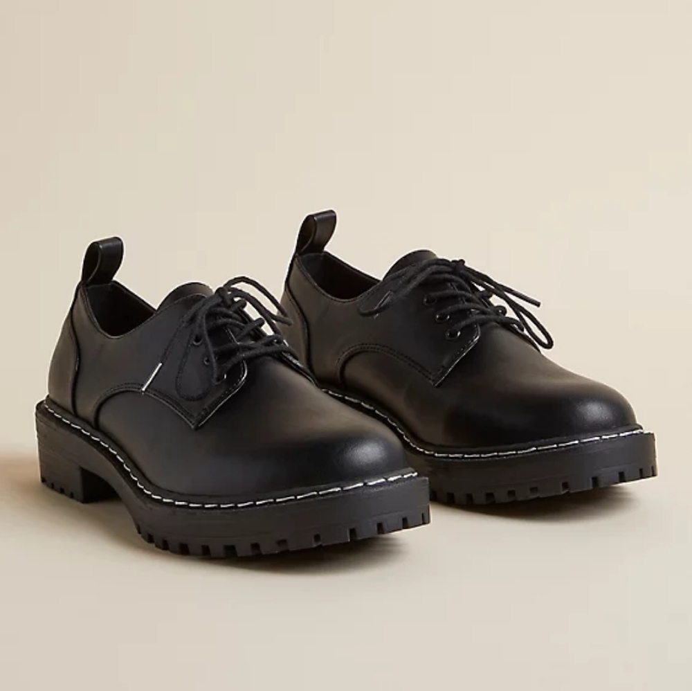 Wide Chunky Oxford